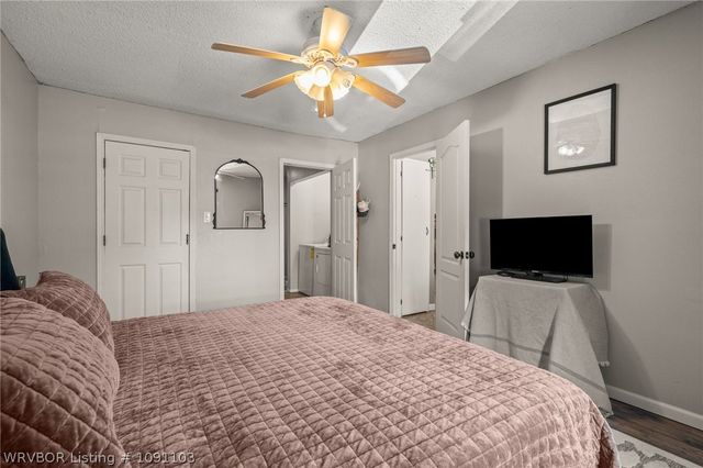 203 Amherst Circle, Fort Smith, AR 72908