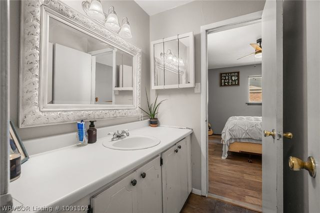 203 Amherst Circle, Fort Smith, AR 72908