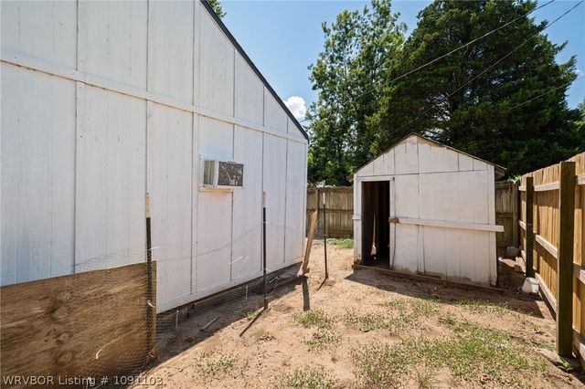 203 Amherst Circle, Fort Smith, AR 72908