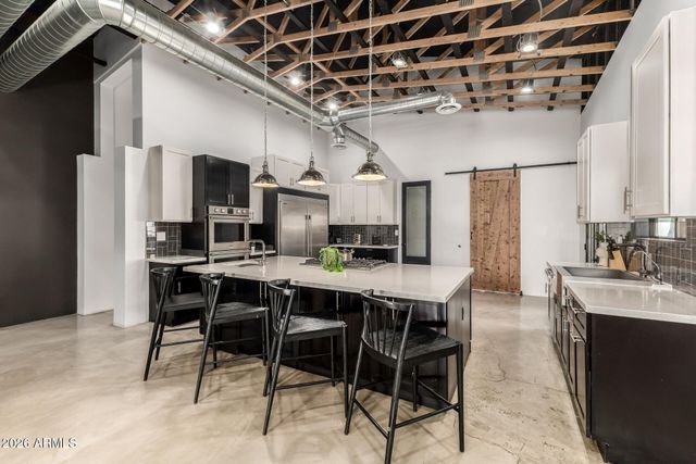 6444 E OAK Street, Scottsdale, AZ 85257