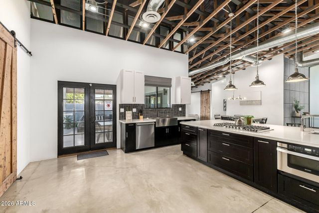 6444 E OAK Street, Scottsdale, AZ 85257