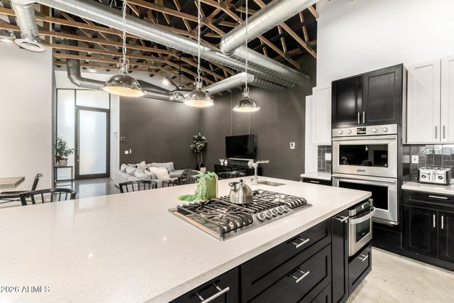 6444 E OAK Street, Scottsdale, AZ 85257