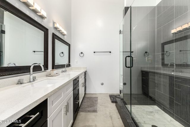 6444 E OAK Street, Scottsdale, AZ 85257