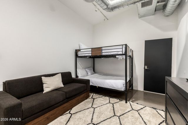 6444 E OAK Street, Scottsdale, AZ 85257