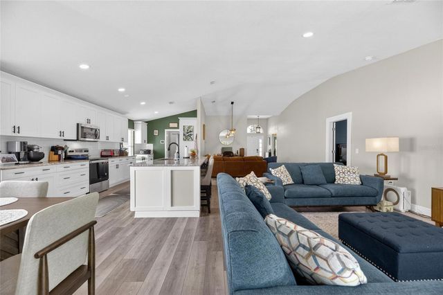 31620 LOCH ALINE DRIVE, Wesley Chapel, FL 33545