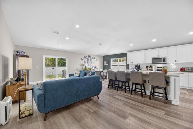 31620 LOCH ALINE DRIVE, Wesley Chapel, FL 33545