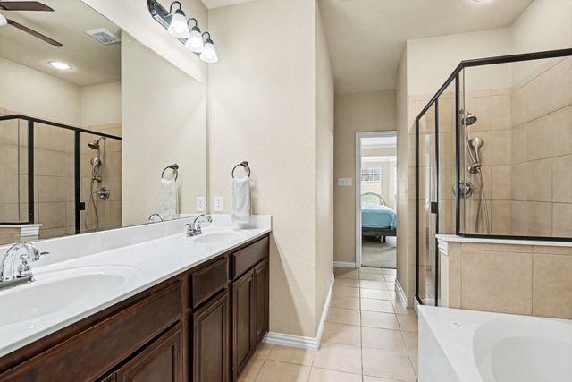 1533 Salado Trail, Weatherford, TX 76087