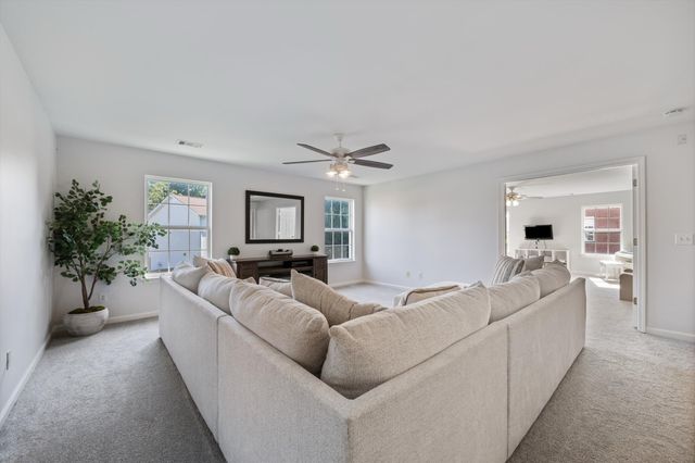1902 Baileys Trace Dr, Spring Hill, TN 37174
