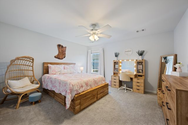 1902 Baileys Trace Dr, Spring Hill, TN 37174
