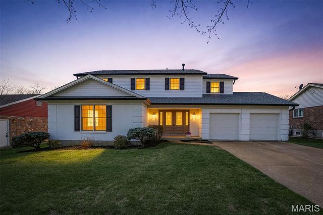 5150 Olde Silver Place, Unincorporated, MO 63128