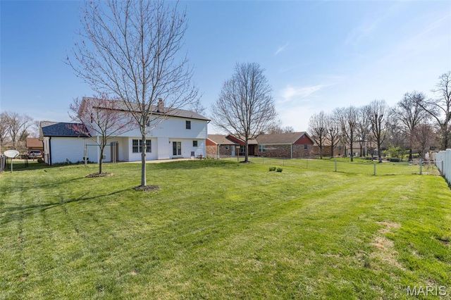 5150 Olde Silver Place, Unincorporated, MO 63128