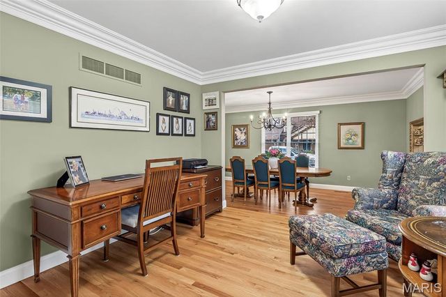 5150 Olde Silver Place, Unincorporated, MO 63128