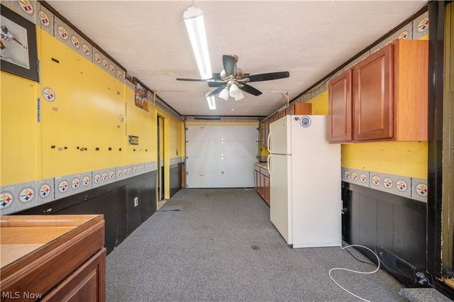 814 Illinois Avenue, Mcdonald, OH 44437