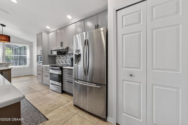 915 Brookridge Lane, Ormond Beach, FL 32174
