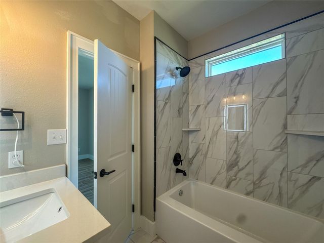 12480 Doyle Road, Krum, TX 76249