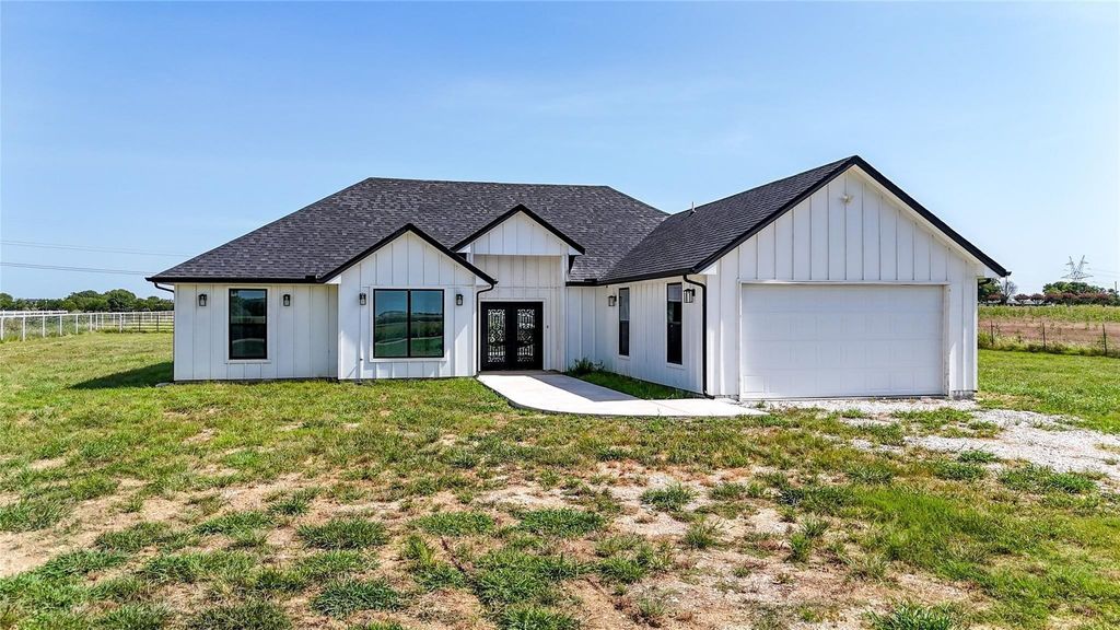 12480 Doyle Road, Krum, TX 76249