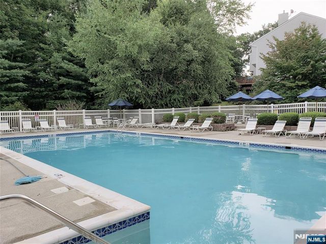 75 Mountainview Court, Riverdale Borough, NJ 07457