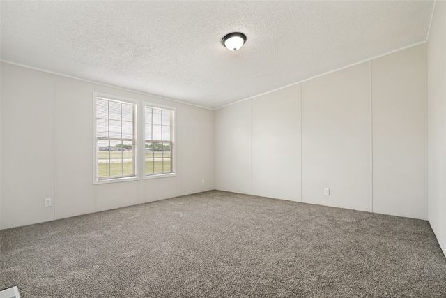 6168 Armadillo Drive, Kemp, TX 75143