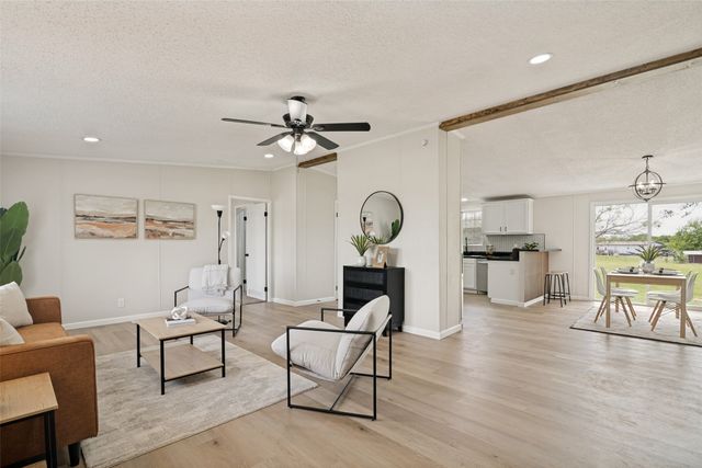 6168 Armadillo Drive, Kemp, TX 75143