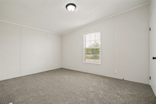 6168 Armadillo Drive, Kemp, TX 75143