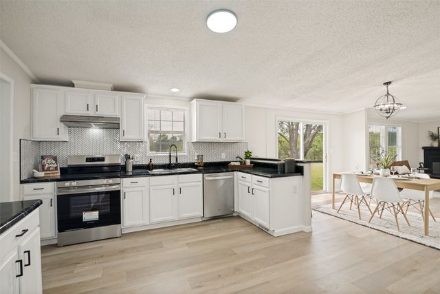 6168 Armadillo Drive, Kemp, TX 75143
