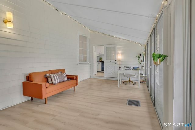 156 Hamilton Avenue, Watertown, CT 06795