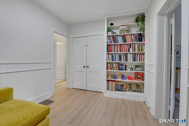 156 Hamilton Avenue, Watertown, CT 06795