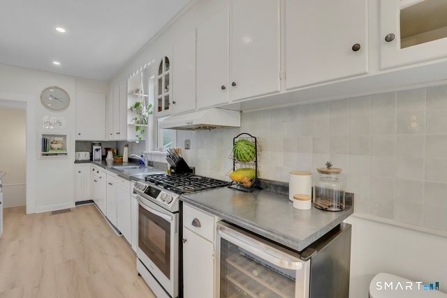 156 Hamilton Avenue, Watertown, CT 06795