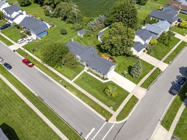 200 Buckboard Lane, Plain City, OH 43064