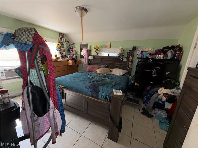 2028 W 104th Street, Cleveland, OH 44102