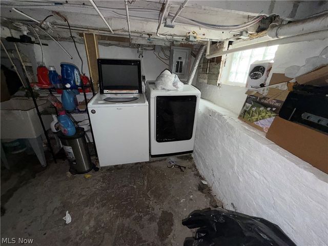 2028 W 104th Street, Cleveland, OH 44102