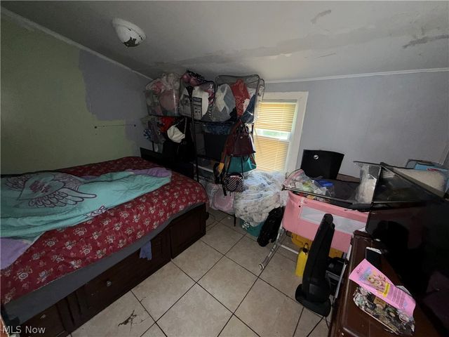 2028 W 104th Street, Cleveland, OH 44102