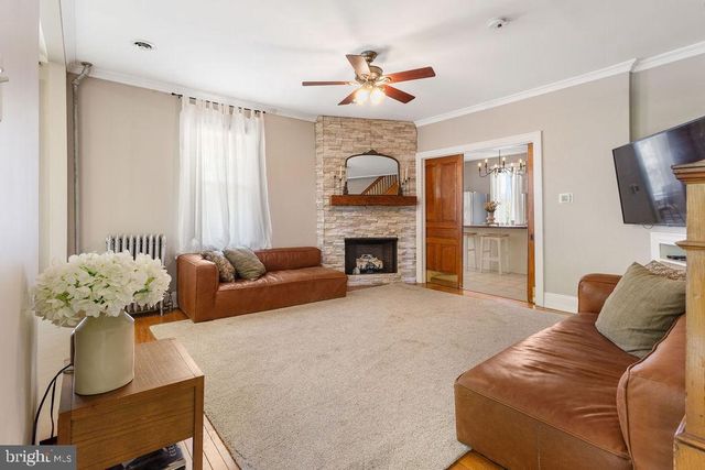 2478 CROLL SCHOOL RD, York, PA 17403