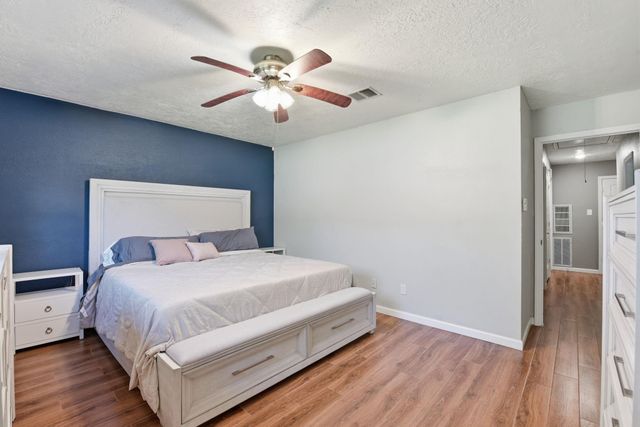 7322 Tall Pines Drive, Houston, TX 77088