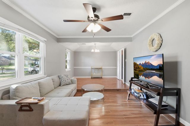 7322 Tall Pines Drive, Houston, TX 77088