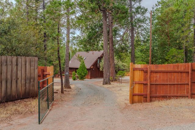 19740 Ponderosa Drive, Volcano, CA 95689
