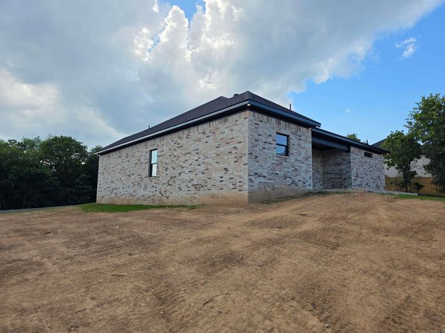 81 Summer Sky Drive, Greenbrier, AR 72058