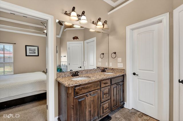 1813 Wild Rose, Bossier City, LA 71112