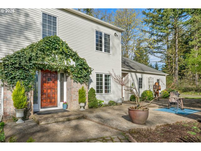 16000 Ne CHEHALEM Way, Hillsboro, OR 97123