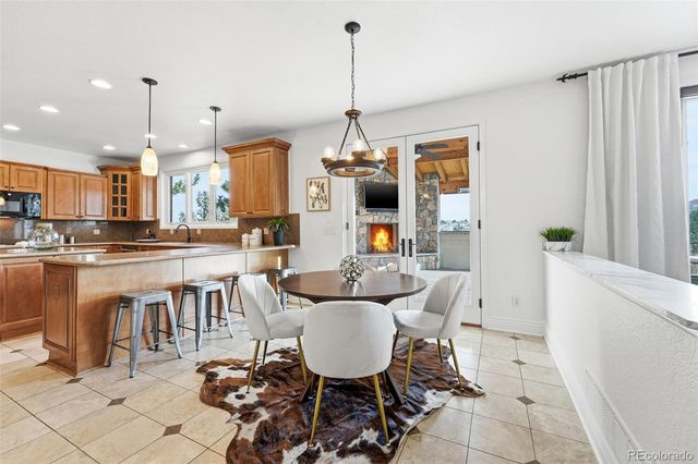 7086 Esperanza Drive, Castle Pines, CO 80108