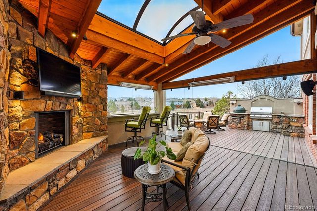 7086 Esperanza Drive, Castle Pines, CO 80108