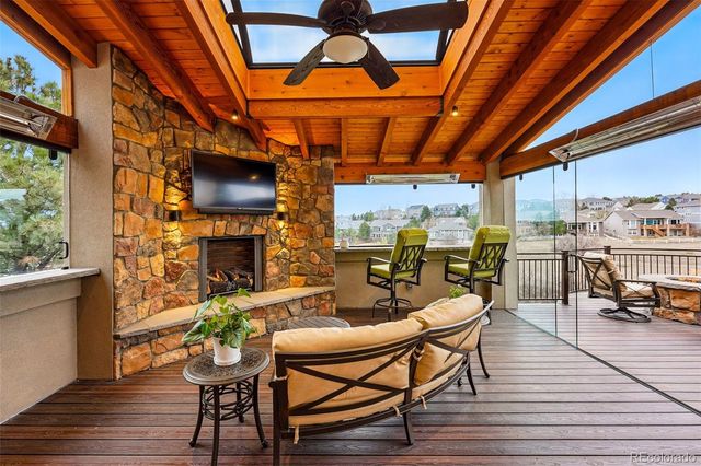 7086 Esperanza Drive, Castle Pines, CO 80108