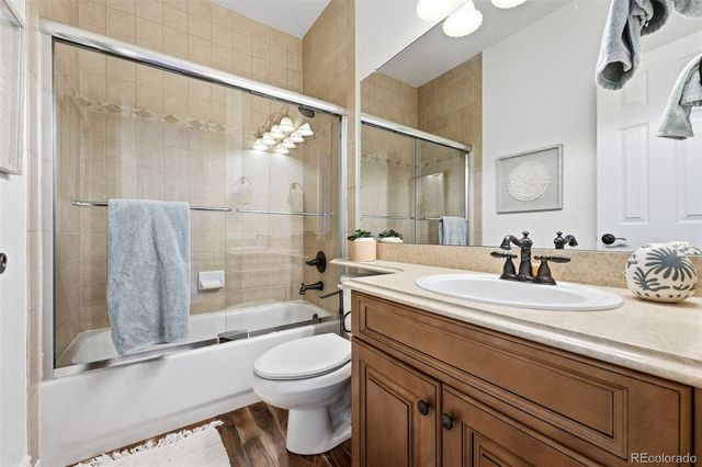 7086 Esperanza Drive, Castle Pines, CO 80108