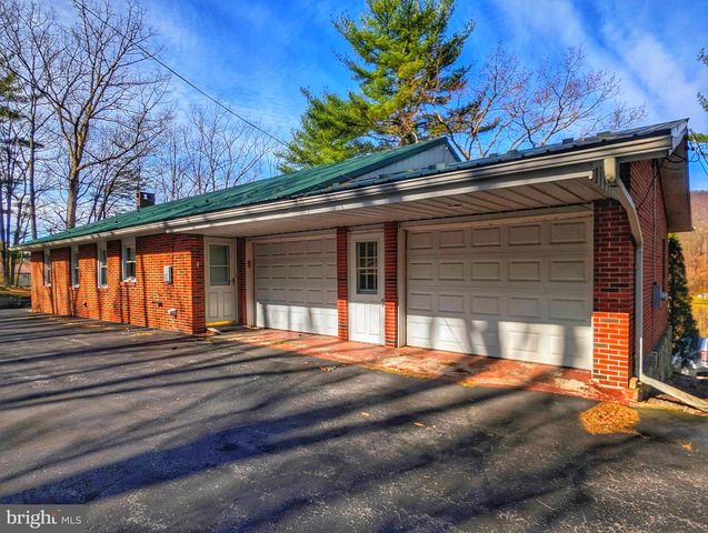 1892 MILK AND WATER N, Everett, PA 15537