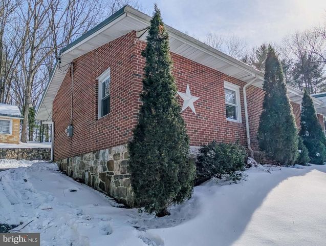 1892 MILK AND WATER N, Everett, PA 15537