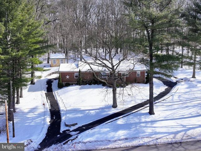 1892 MILK AND WATER N, Everett, PA 15537