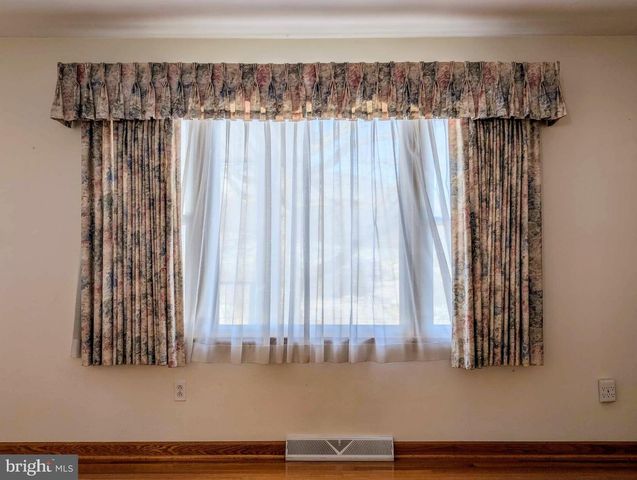 1892 MILK AND WATER N, Everett, PA 15537