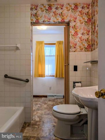 1892 MILK AND WATER N, Everett, PA 15537