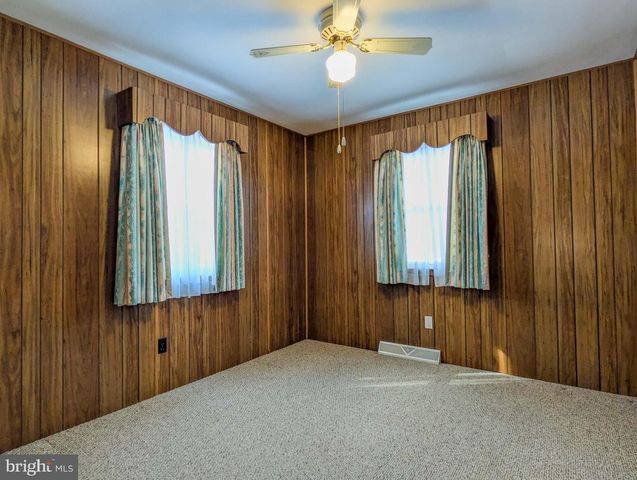 1892 MILK AND WATER N, Everett, PA 15537