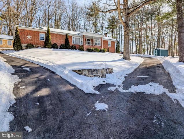 1892 MILK AND WATER N, Everett, PA 15537